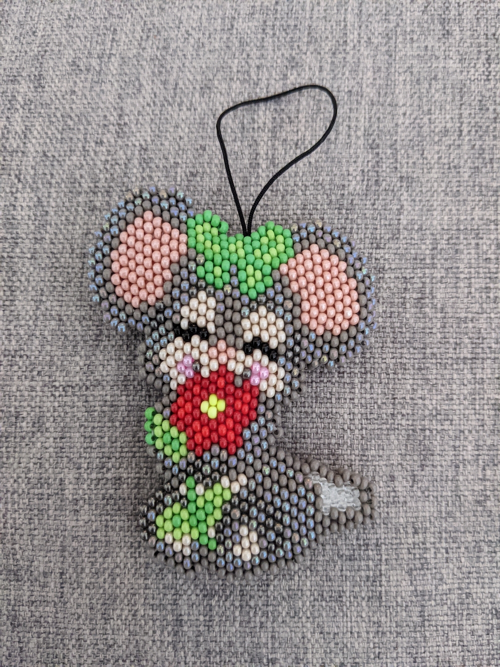 Handmade Beaded Gray Mouse Pet Toy Charm with Green Bow and Red Flower